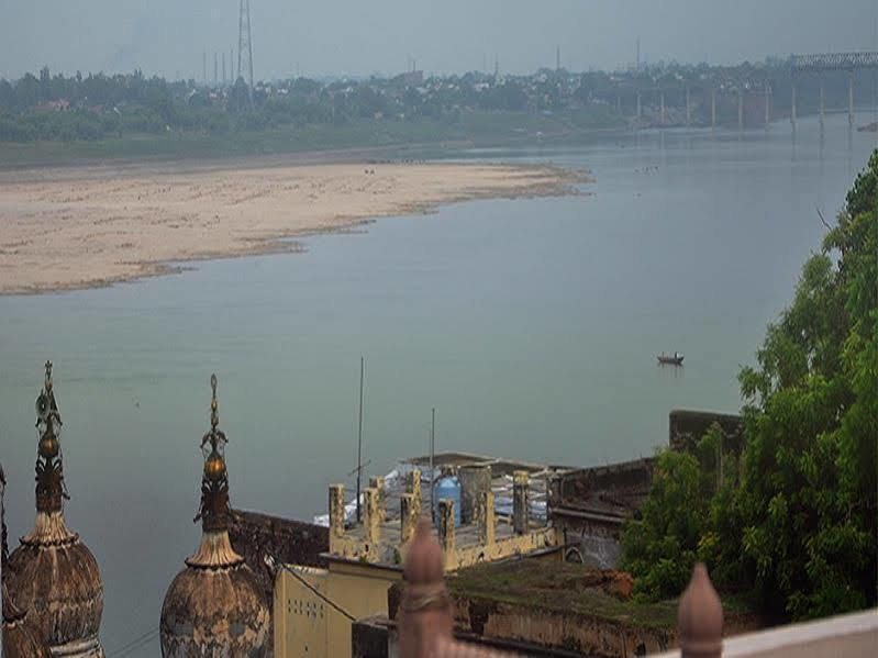 Hotel Rivera Palace Benares Buitenkant foto
